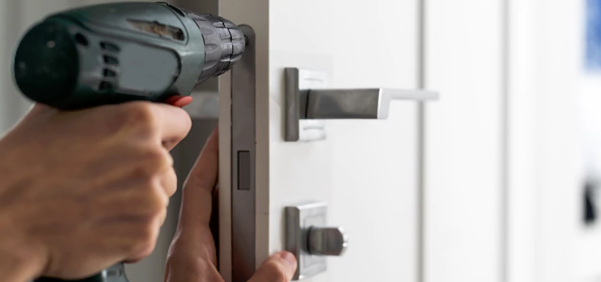 Locksmith For Lock Replacement Near Me in Jacksonville, FL