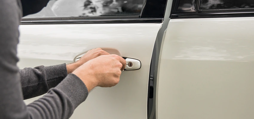 Unlock Car Door Service in Jacksonville, FL